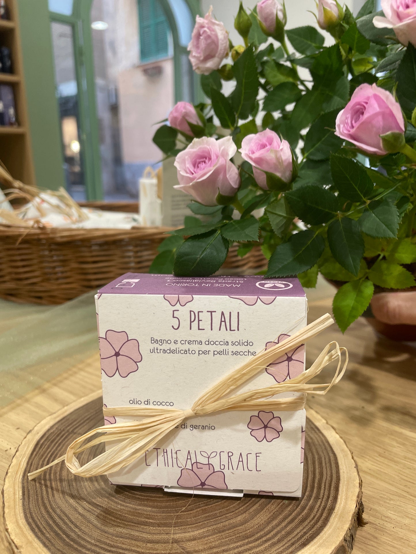 Ethical Grace | 5 Petali Crema & Bagnodoccia Solido 2 in 1 – Lenitivo e Floreale per Pelli Secche