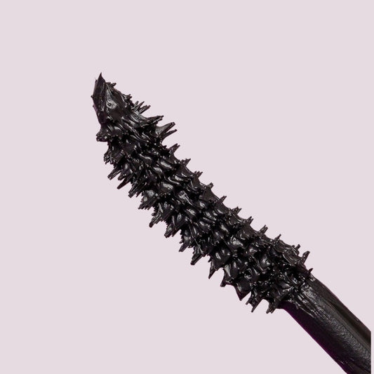 Neve Cosmetics | Bananeyes Mascara
