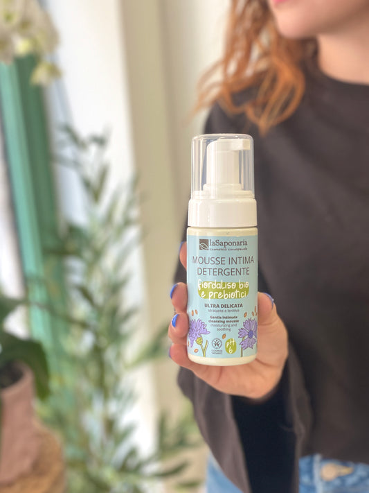 La Saponaria Mousse detergente intima delicata - Fiordaliso Bio & Prebiotici