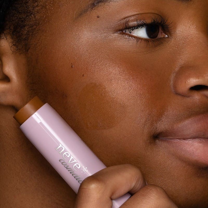 Neve Cosmetics | Fondotinta Star System