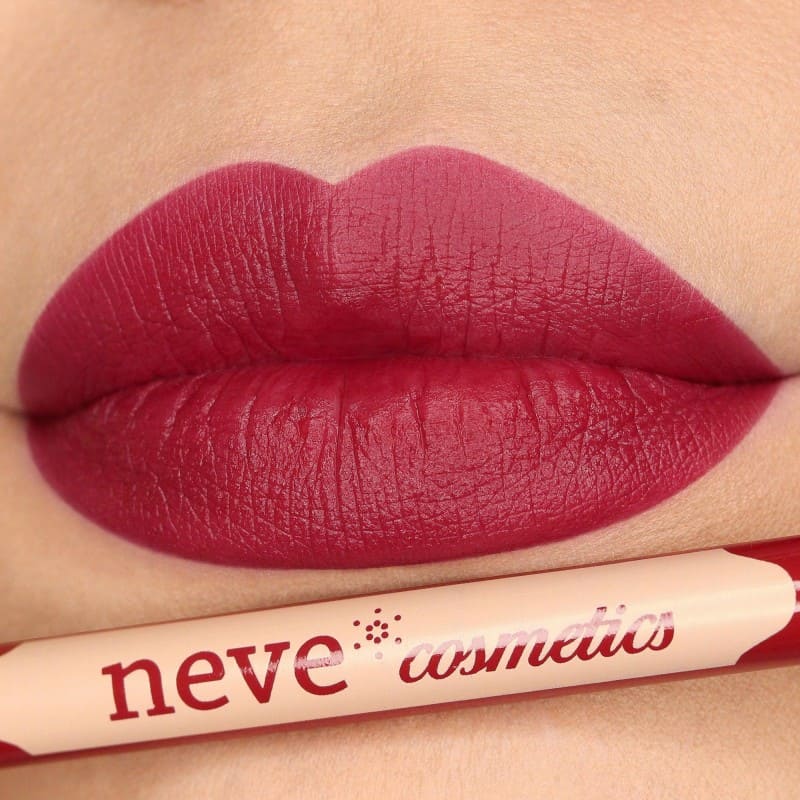 Neve Cosmetics | Pastello Labbra (Tonalità Burgundy)