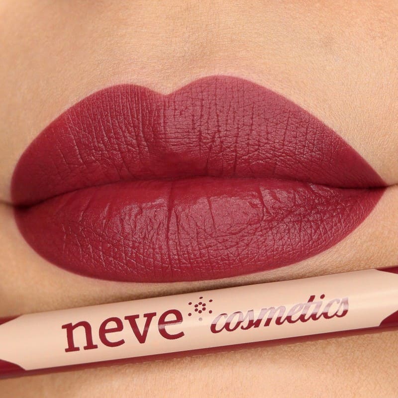 Neve Cosmetics | Pastello Labbra (Tonalità Burgundy)